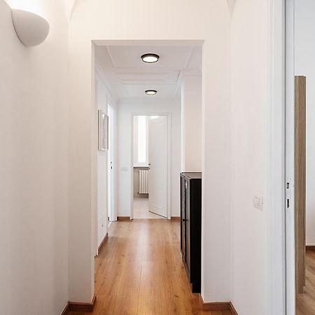 Classbnb - Ampio Appartamento A 1Km Da Citylife Milan Luaran gambar